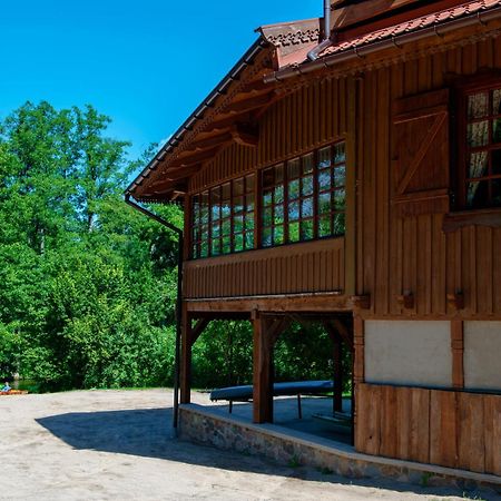 Karczma Zacisze Bed & Breakfast Krutyn Ngoại thất bức ảnh