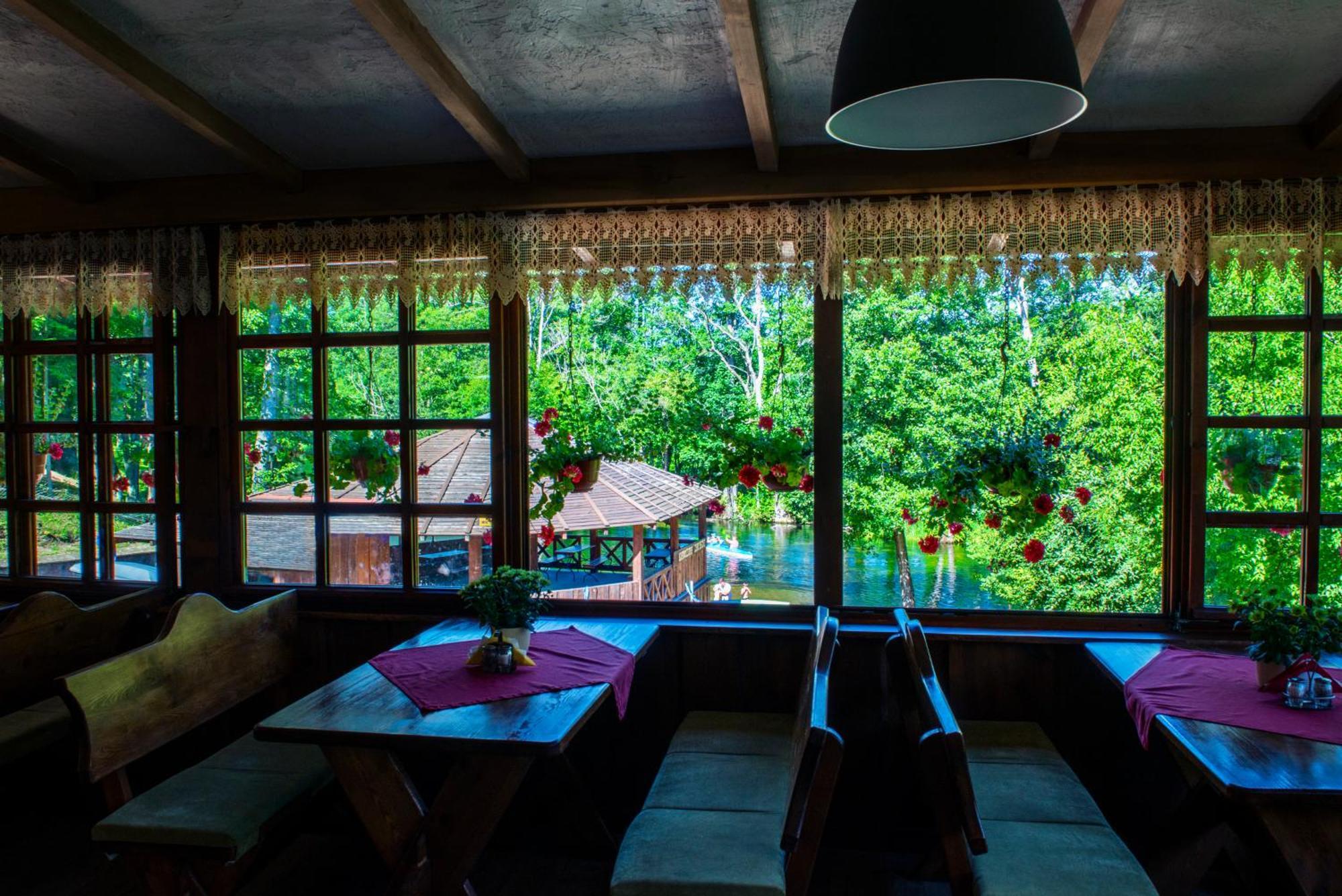 Karczma Zacisze Bed & Breakfast Krutyn Ngoại thất bức ảnh