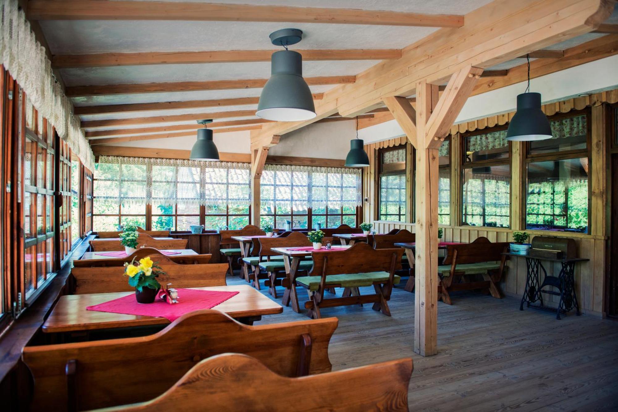 Karczma Zacisze Bed & Breakfast Krutyn Ngoại thất bức ảnh